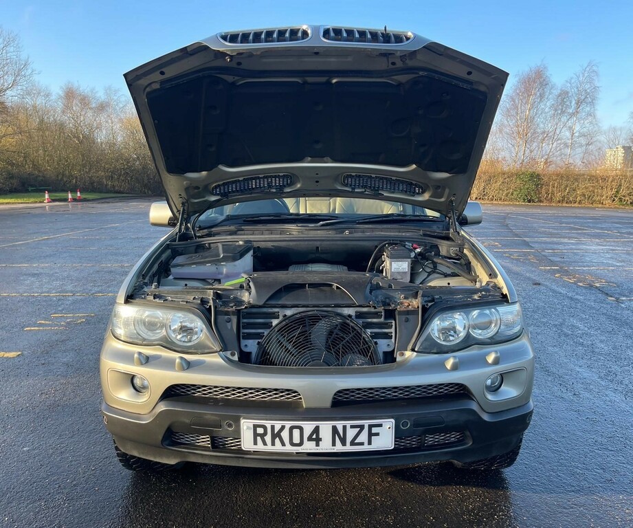 BMW X5 D Sport Silver #6