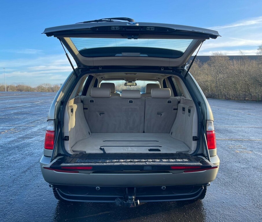 BMW X5 D Sport Silver #38