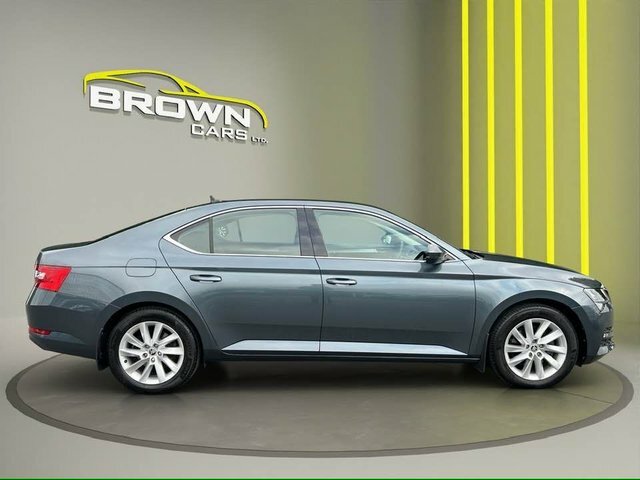 Skoda Superb 2.0 Tdi Se Hatchback Grey #3