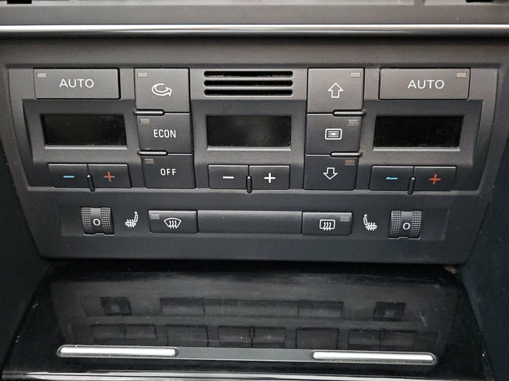 Audi RS4 Cabriolet 4.2 Quattro Grey #21