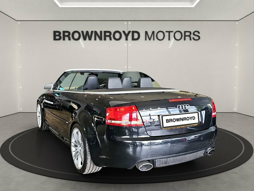 Audi RS4 Cabriolet 4.2 Quattro Grey #8