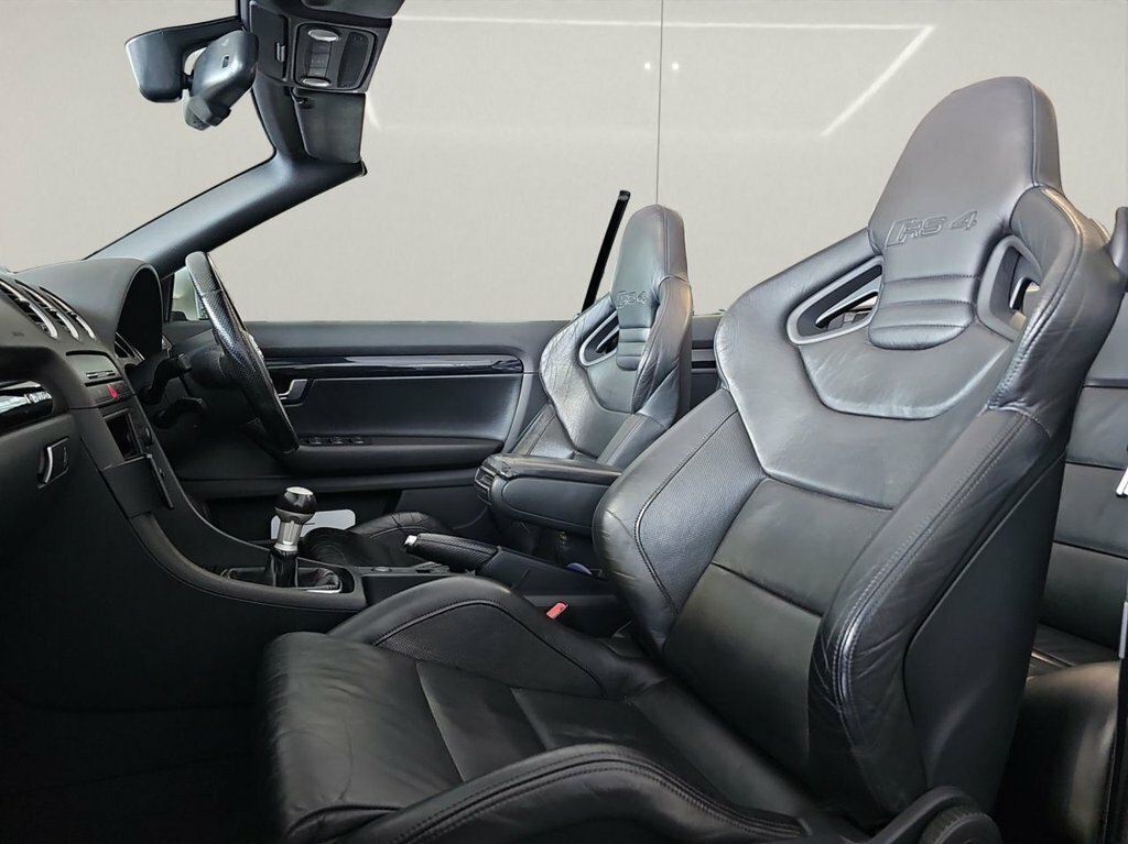 Audi RS4 Cabriolet 4.2 Quattro Grey #7
