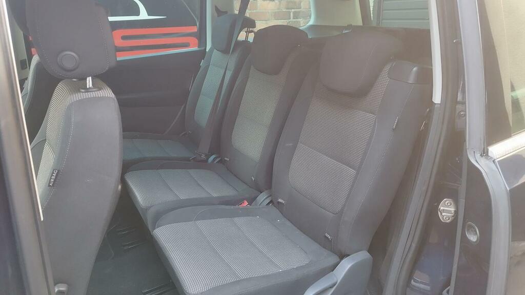 Volkswagen Sharan 1.4 Tsi Bluemotion Tech Black #7