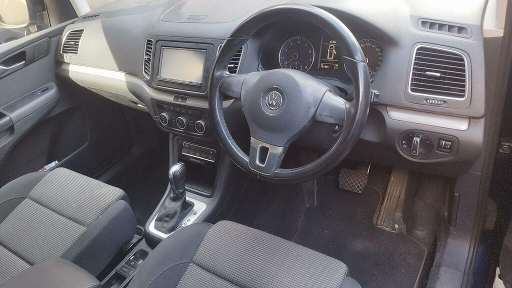 Volkswagen Sharan 1.4 Tsi Bluemotion Tech Black #10