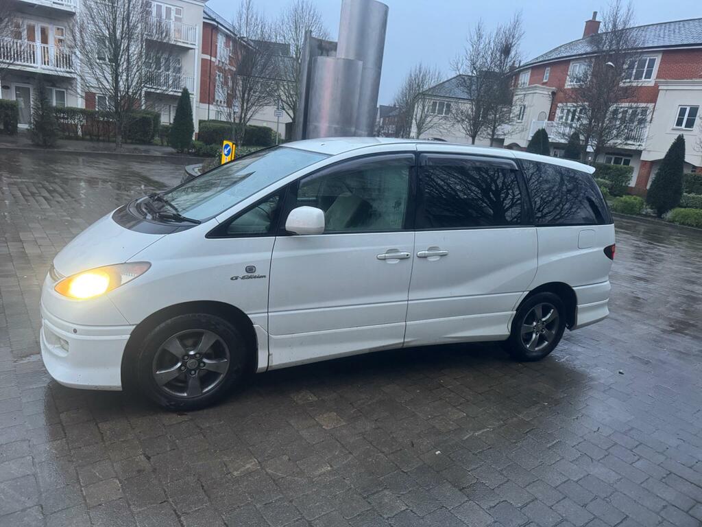 Toyota Estima Aeras G 2.4 White #1