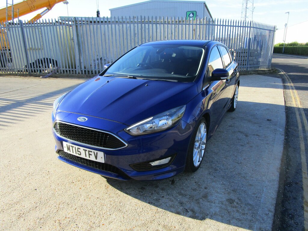 Ford Focus 1.5 Tdci Zetec S Hatchback Euro MT15TFV Blue #3