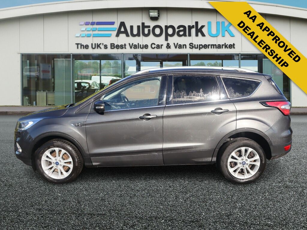 Ford Kuga 2018 1.5 Tdci Titanium Suv Euro SB67CNA Grey #2