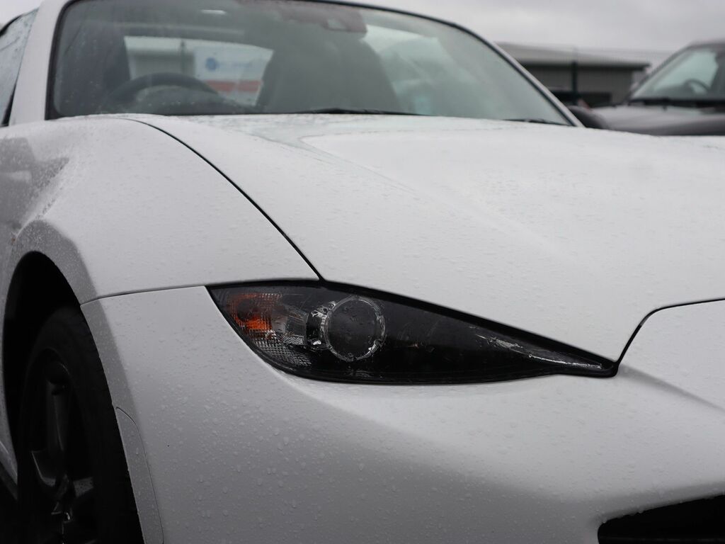 Mazda 121 Skyactiv-g Sport Nav Convertible Red #10