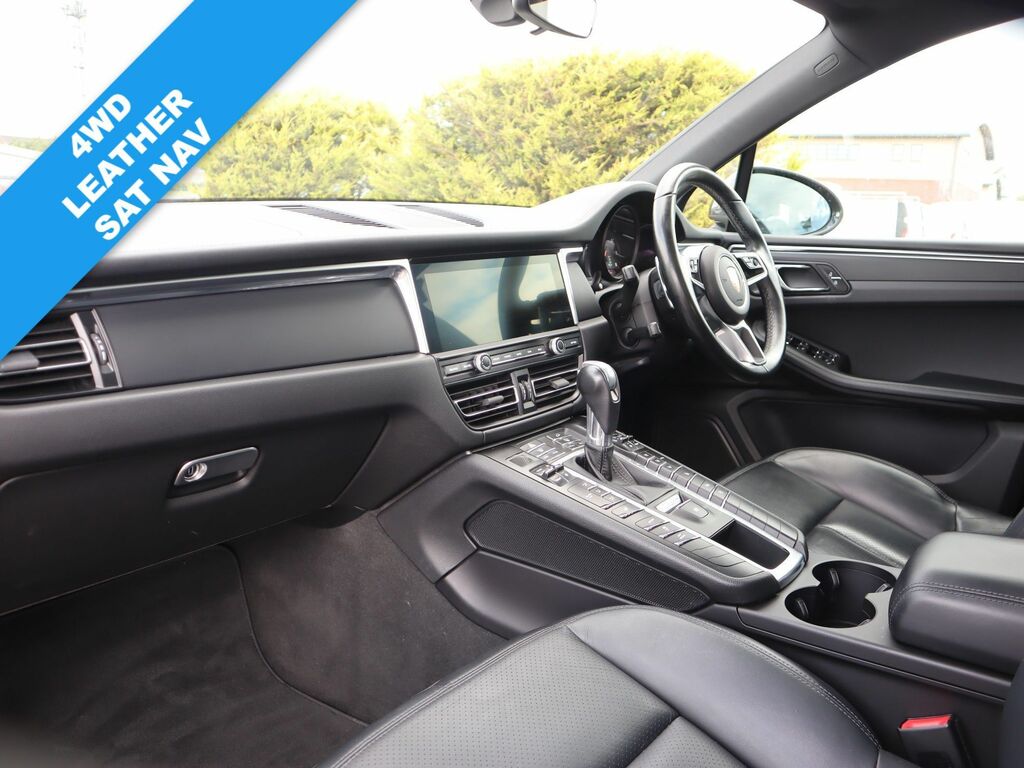 Porsche Macan 2019 2.0T Suv Pdk 4Wd Euro 6 Ss 245 SL69NZR Grey #3