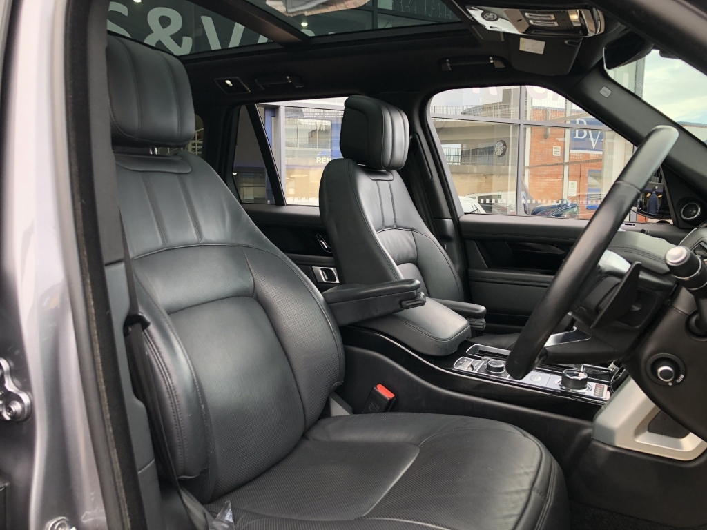 Land Rover Range Rover Hybrid Estate 2.0 Vogue KP69FBD Grey #5