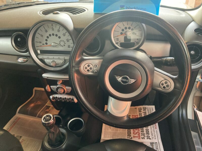 Mini Hatch Cooper Silver #5