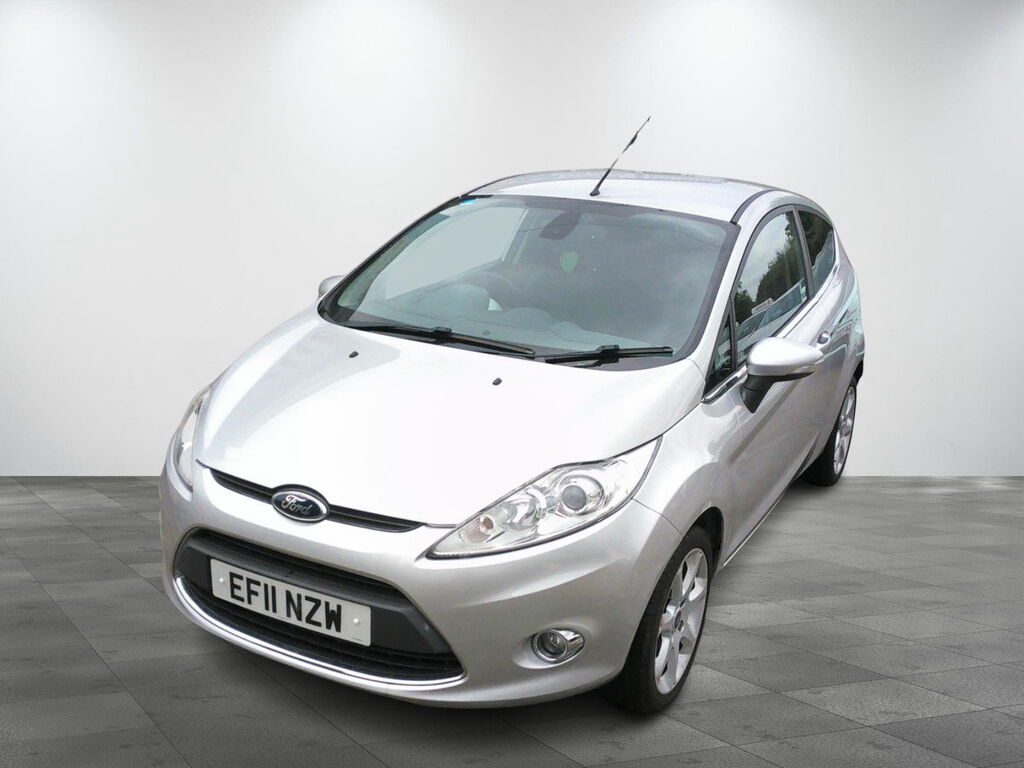 Ford Fiesta 1.6L Titanium Hatchback Euro 5 Silver