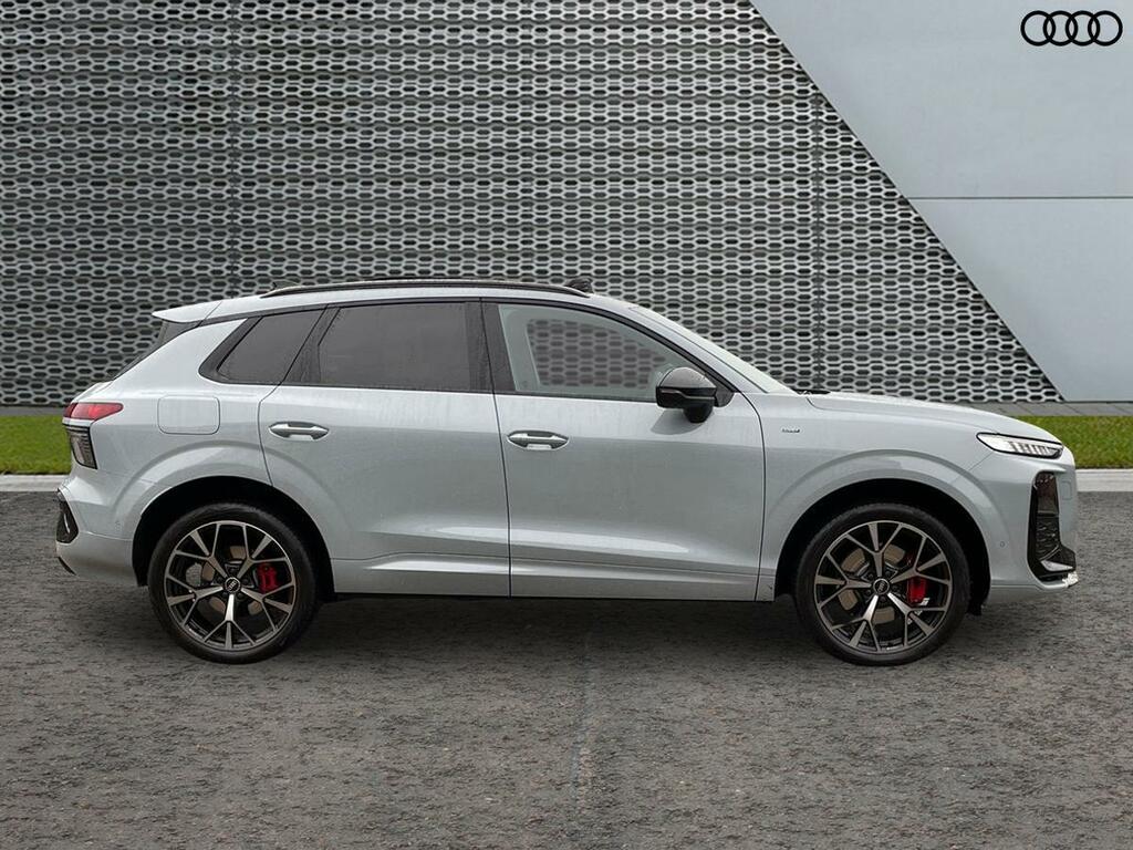 Audi Q3 Suv Launch Edition E-hybrid 272 Ps S Tronic GY75NNU Grey #5