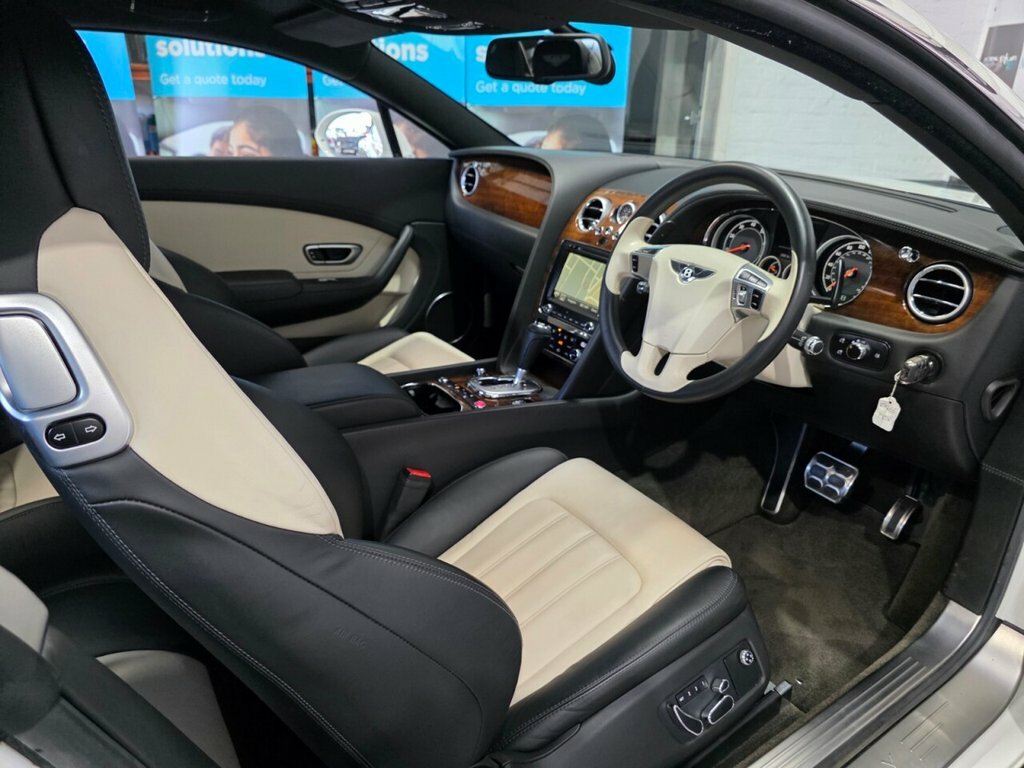 Bentley Continental Gt 4L Gt FN65MBV White #3