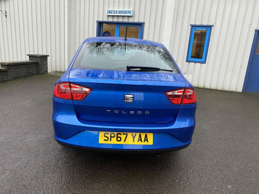 Seat Toledo 1.0 Tsi 110 Xcellence #8