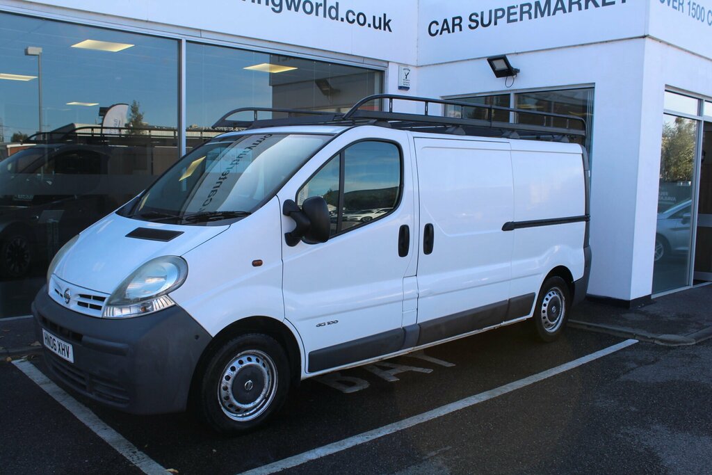 Nissan Primastar Mpv Blue #1