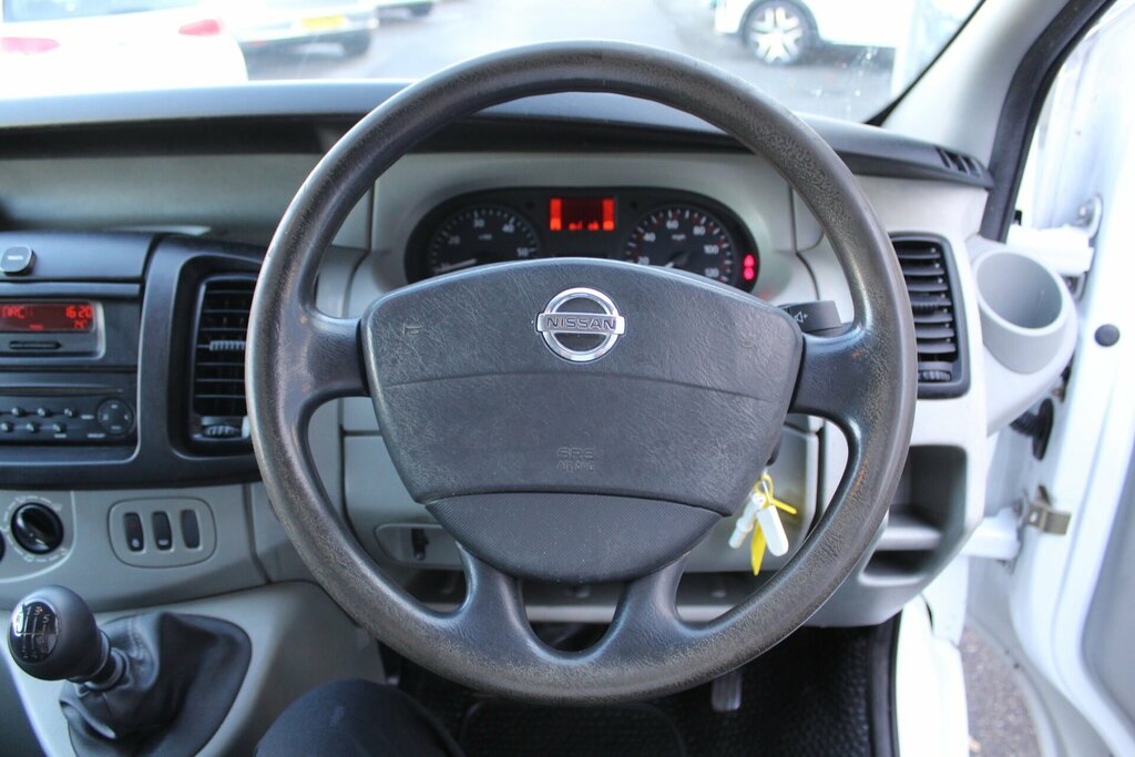 Nissan Primastar Mpv Blue #10
