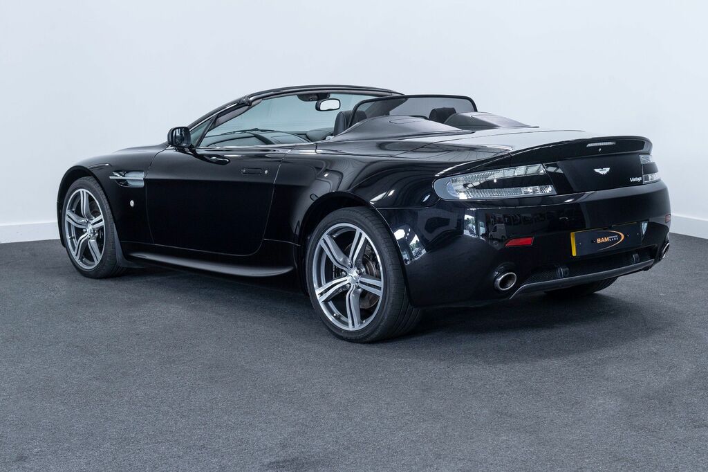 Aston Martin V8 Vantage V8 Red #5
