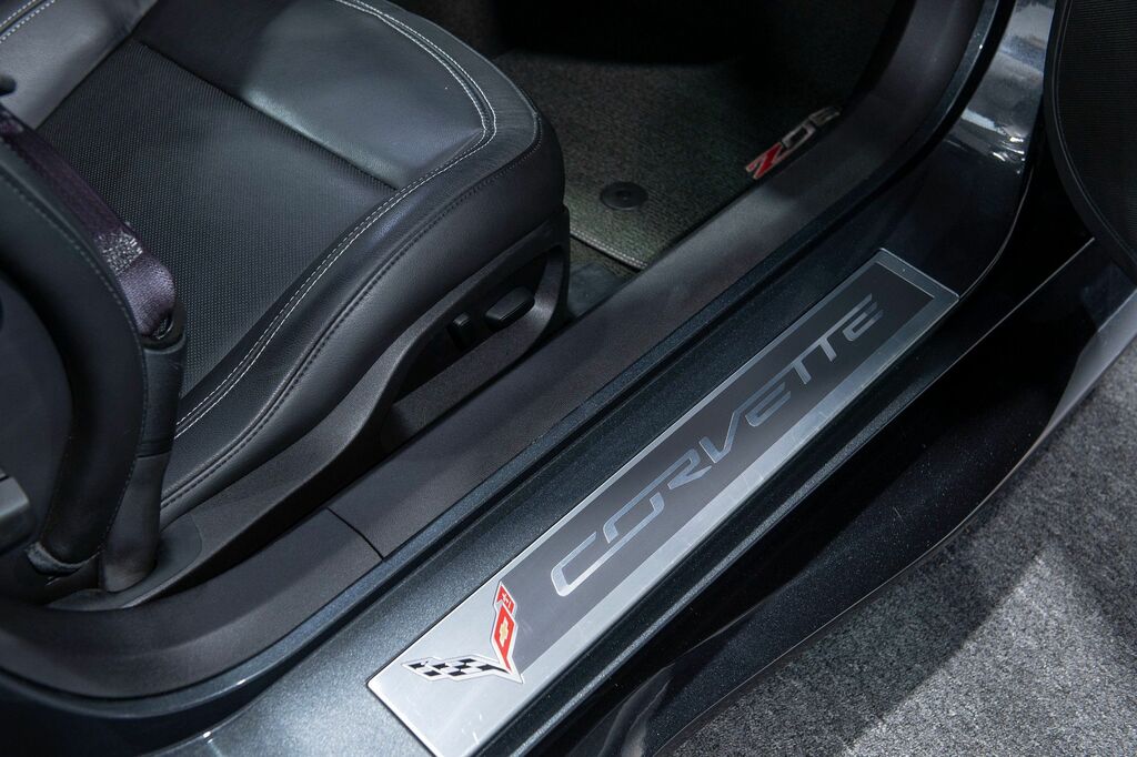 Chevrolet Corvette 5.7 V8 C3 Blue #17