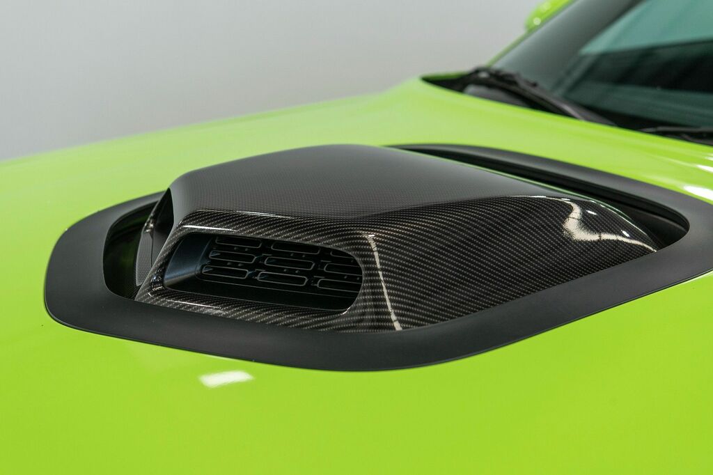 Dodge Challenger  Green #37