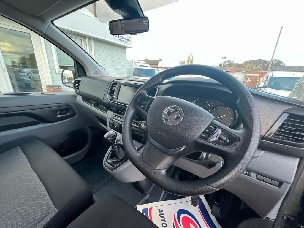 Vauxhall Vivaro 1.5L Edition L FG72NFP Grey #4