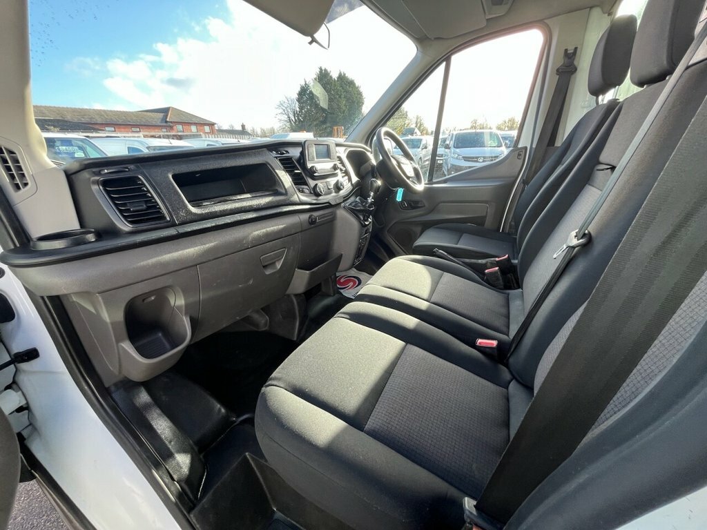 Ford Transit Custom 2L Leader DY72WVL White #4