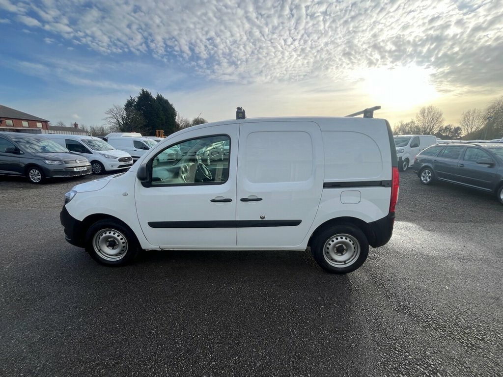 Mercedes-Benz CITAN 1.5L Pure YK71EYL White #4