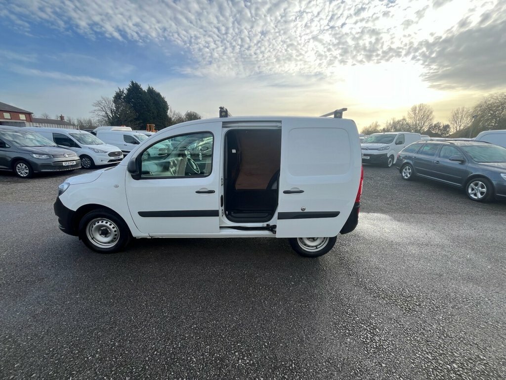 Mercedes-Benz CITAN 1.5L Pure YK71EYL White #2
