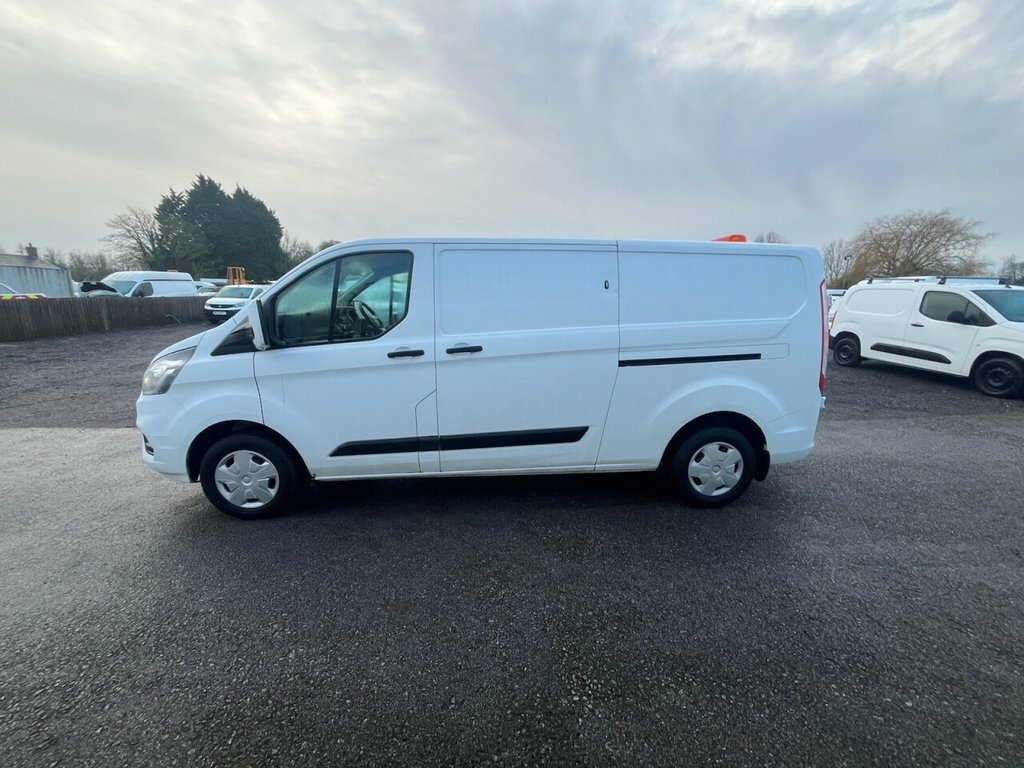 Ford Transit Custom 2L Trend WP19YJX White #3