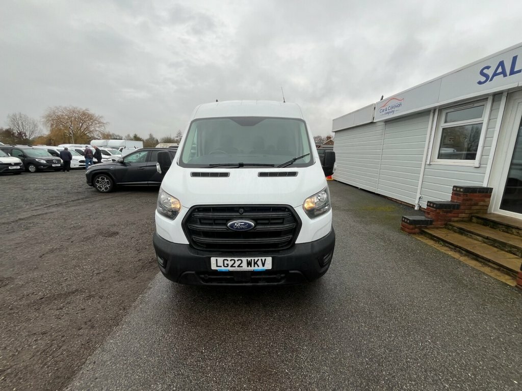 Ford Transit Custom 2L Leader LG22WKV White