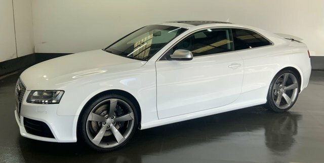 Audi RS5 4.2 Fsi Black #4