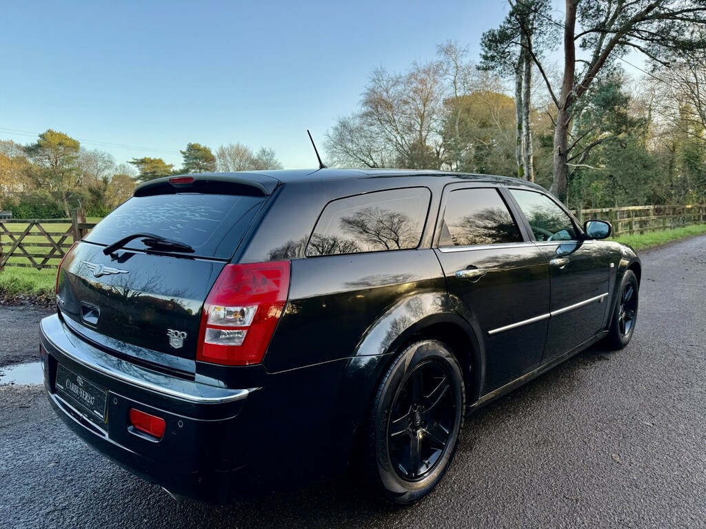 Chrysler 300C 3.0 Crd V6 Lux 2010 Black #5