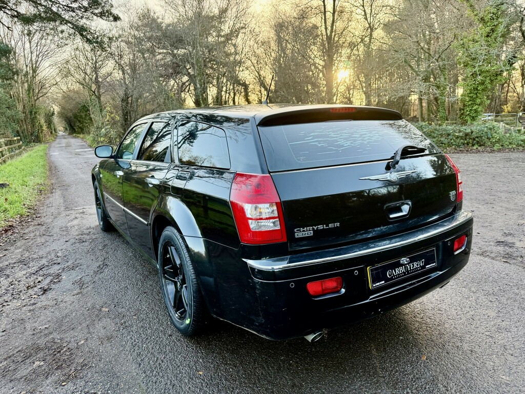 Chrysler 300C 3.0 Crd V6 Lux 2010 Black #6