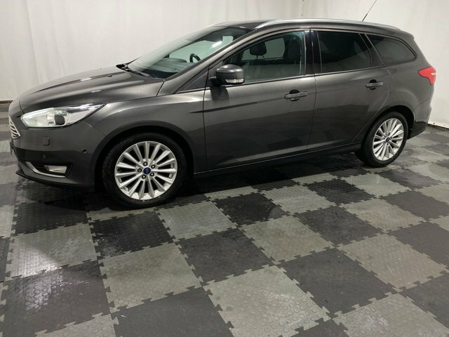 Ford Focus Tdci Titanium X Estate AV66ZDG Grey #2