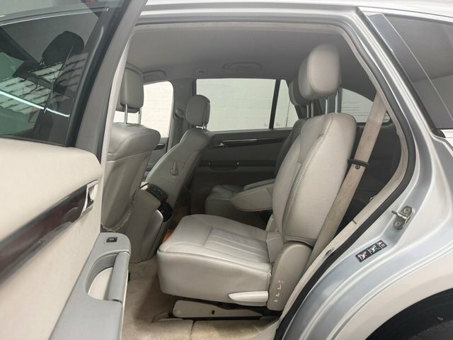 Mercedes-Benz R Class Mpv Silver #27