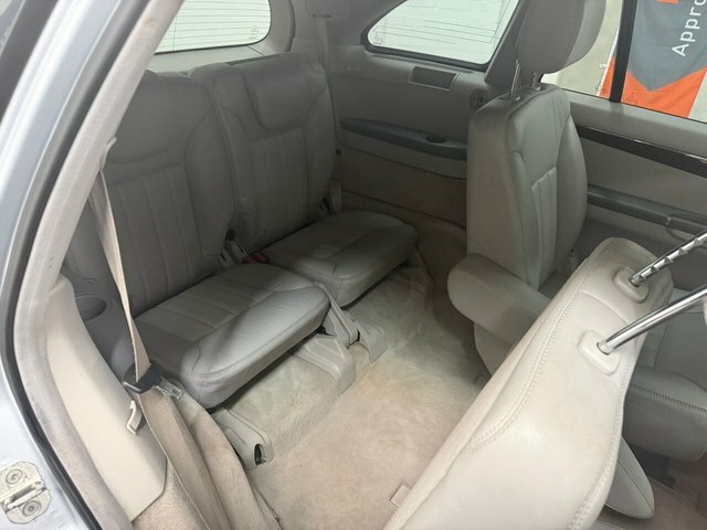 Mercedes-Benz R Class Mpv Silver #23
