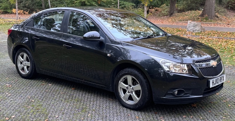 Chevrolet Cruze 1.6 Ls Silver #6