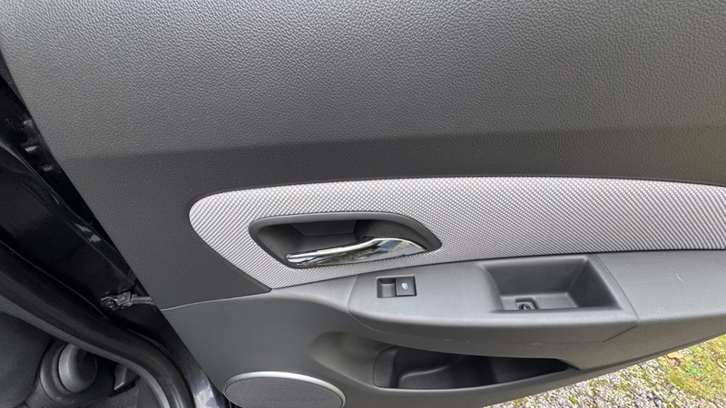 Chevrolet Cruze 1.6 Ls Silver #31