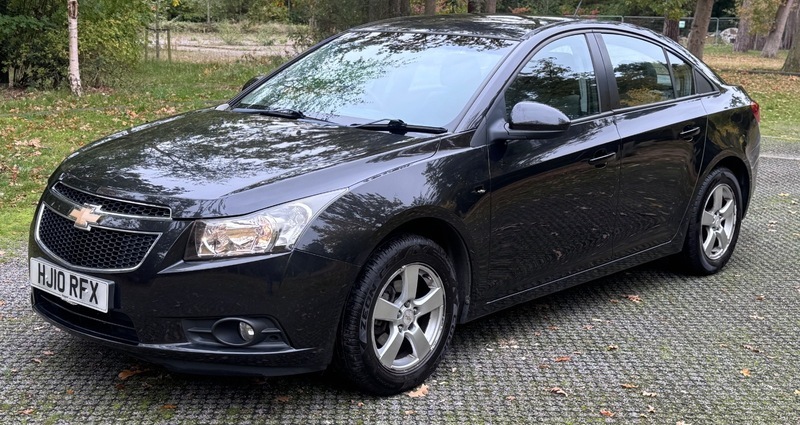 Chevrolet Cruze 1.6 Ls Silver #10