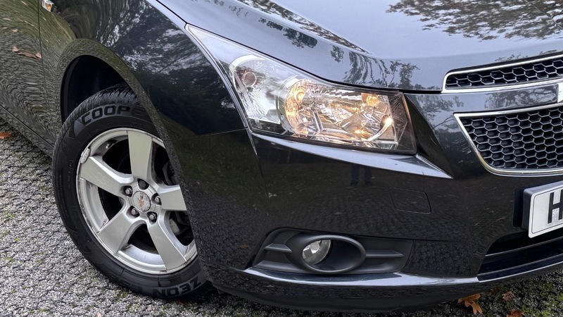 Chevrolet Cruze 1.6 Ls Silver #19