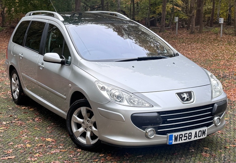 Peugeot 307 SW 1.6L Sw Se Hdi 108 Bhp Red #1