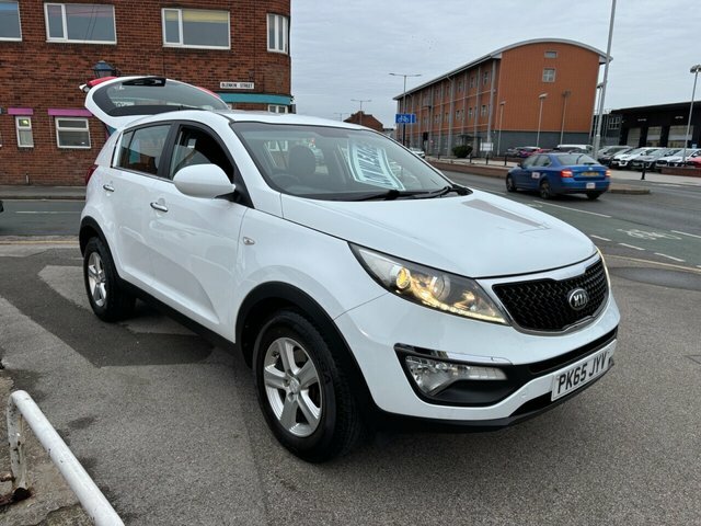 Kia Sportage Suv PK65JYV White #4