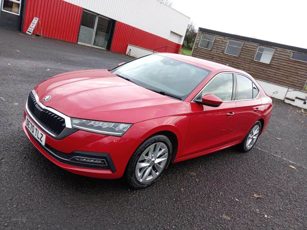 Skoda Octavia 1.5 Tsi Se L First Edition DE70TLZ Red #3