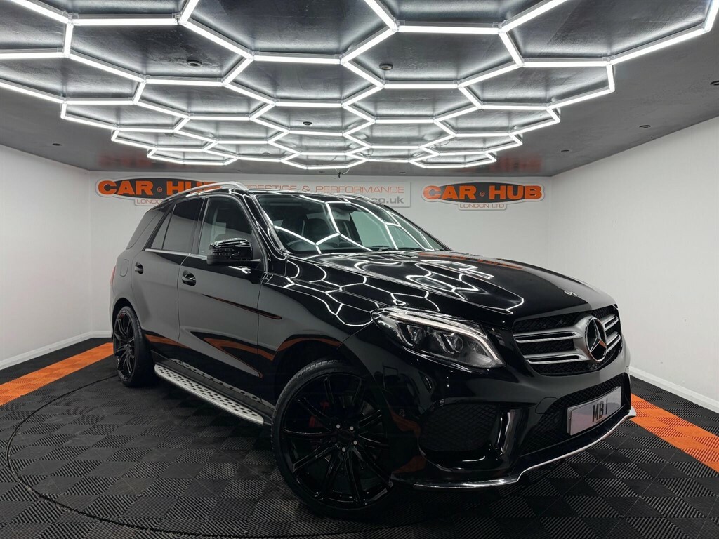 Mercedes-Benz GLE Class 3.0 D V6 Amg Line G-tronic 4Matic Euro 6 Ss Black