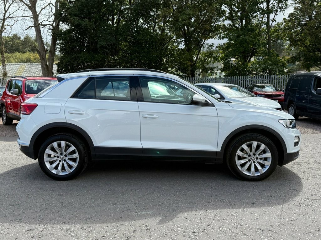 Volkswagen T-Roc 1L Se White #4