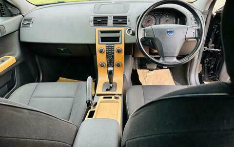 Volvo V50 2.0 Only 11,000 Miles 11K Silver #10