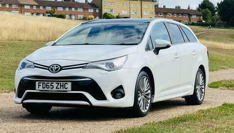 Toyota Avensis D-4d Excel White #6