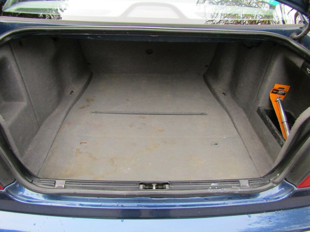 BMW 5 Series 523I Se Blue #14