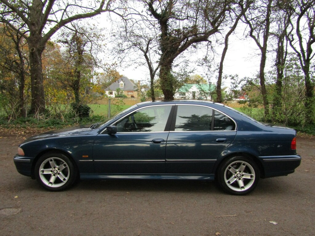 BMW 5 Series 523I Se Blue #13