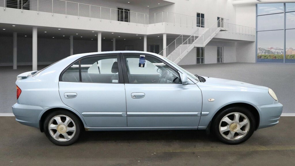 Hyundai Accent 1.6 Cdx Blue #13